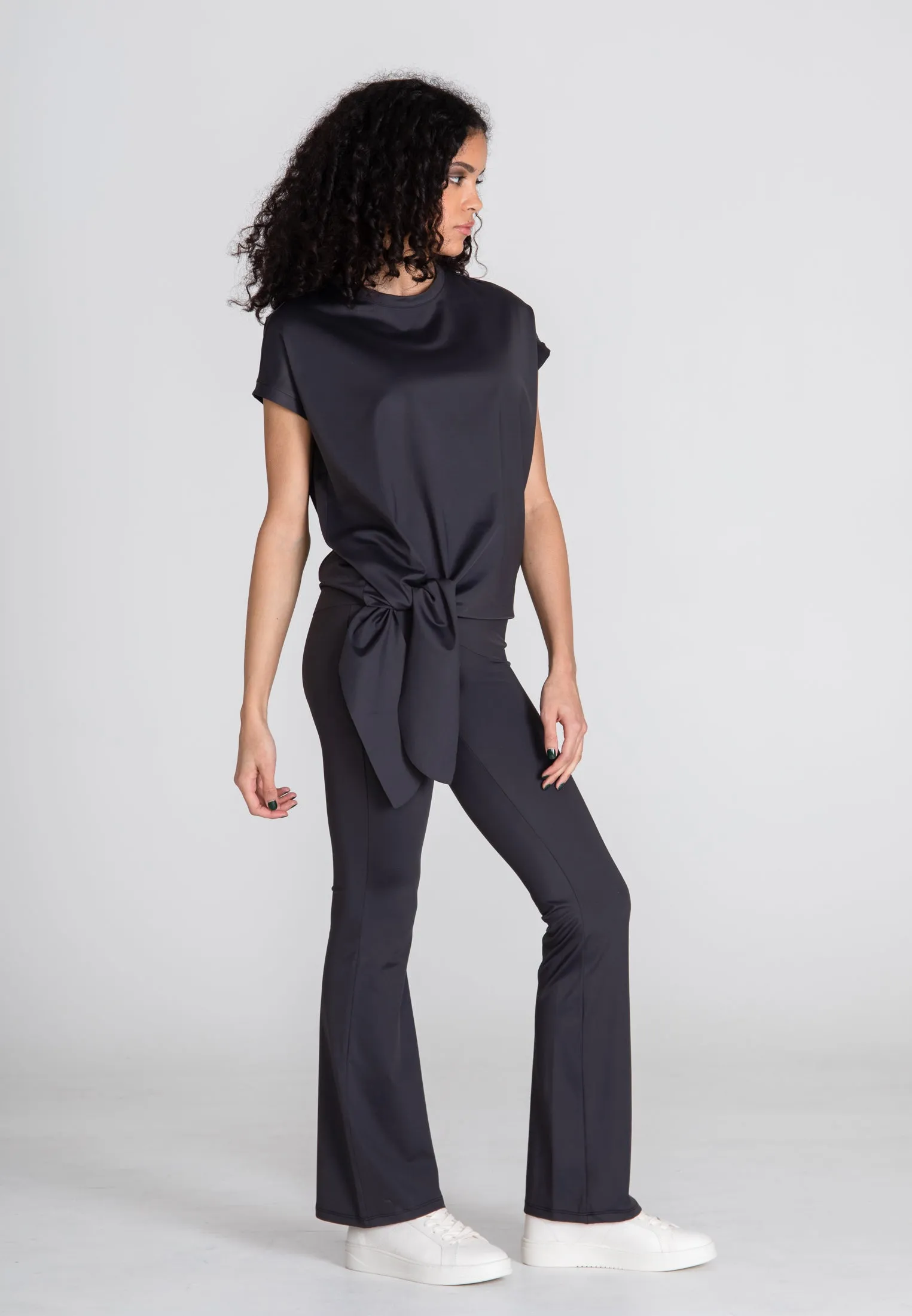 The Bootcut Sport Pants - Caviar